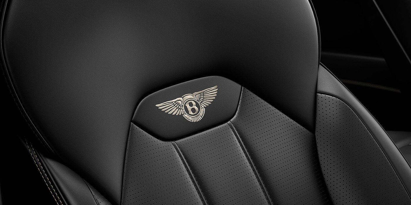 Bentley Jinhua Bentley Bentayga seat with detailed Linen coloured contrast stitching on Beluga black coloured hide.